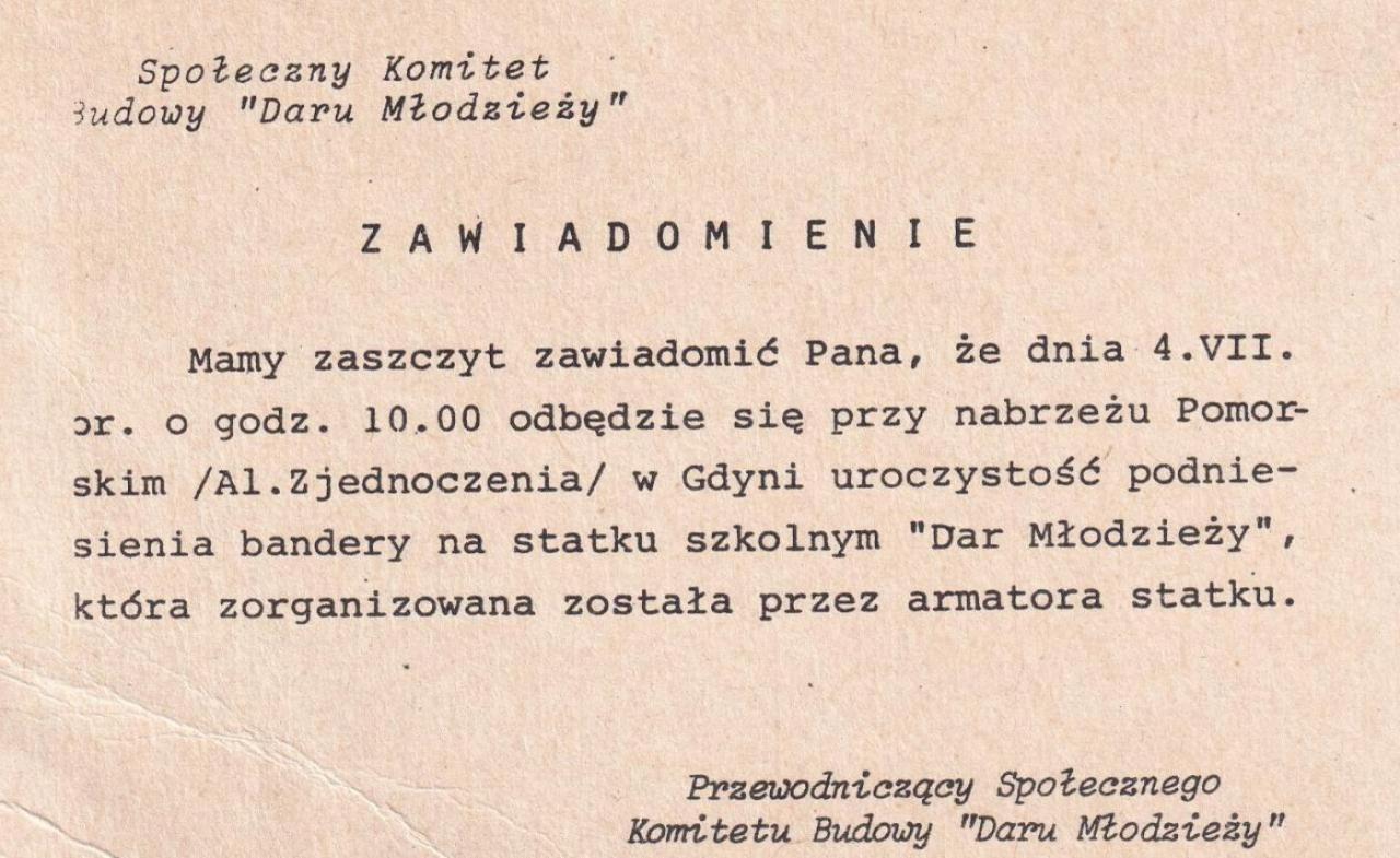 Notification of the raising of the flag on the Dar Młodzieży