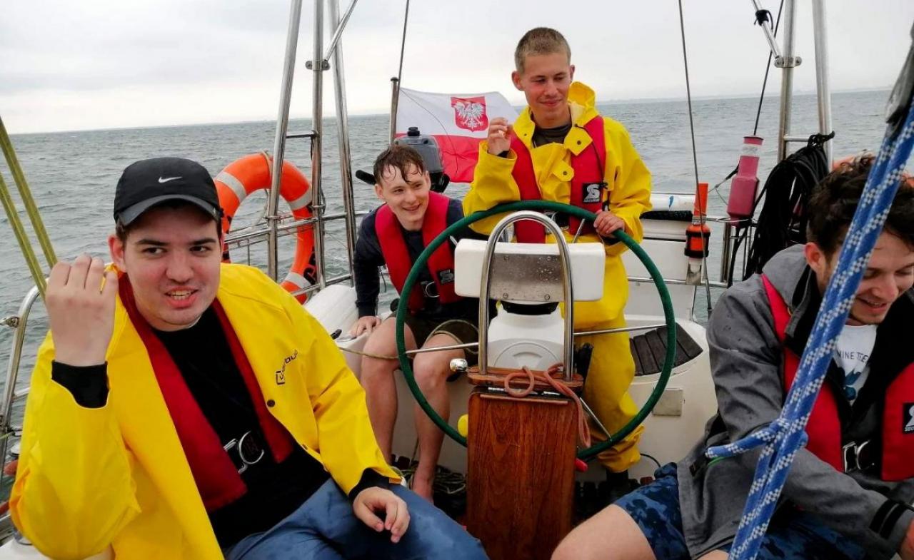 GMU students onboard the yacht \"Nest\"