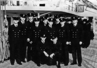 Crew of the Dar Młodzieży at Osaka 83