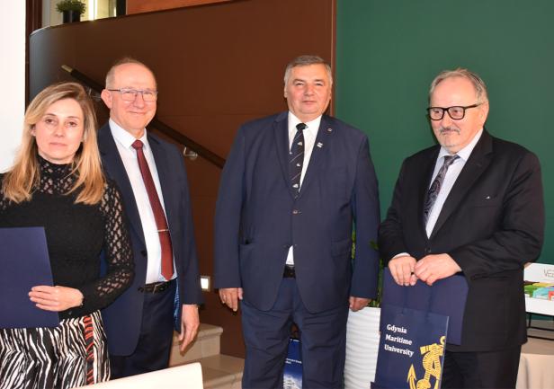 The opening ceremony of the 10th Metrology Congress. From left to right: Chair of the Organising Committee, Professor Krzysztof G&oacute;recki; Rector of Gdynia Maritime University, Professor Adam Weintrit; and Chair of the Committee on Metrology and Scientific Instrumentation of the Polish Academy of Sciences, Professor Andrzej Zając (Photo: Dr Ewa Krac)