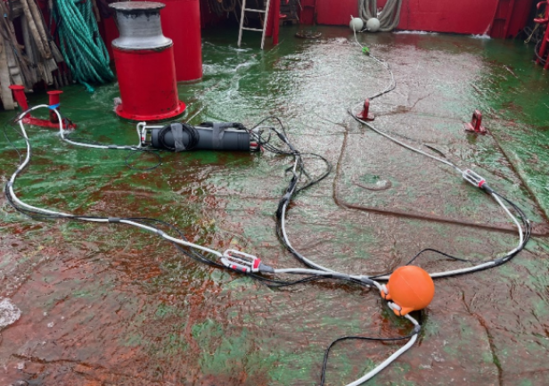 Multichannel acoustic noise recorder on the board of the vessel before the deployment