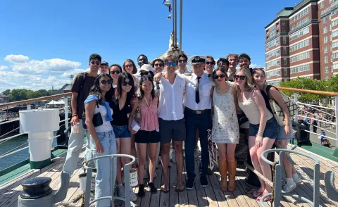 Students from leading US universities visiting the Dar Młodzieży