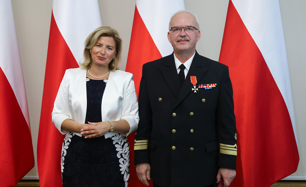 Prof. Krzysztof Czaplewski podczas uroczystości odznaczenia