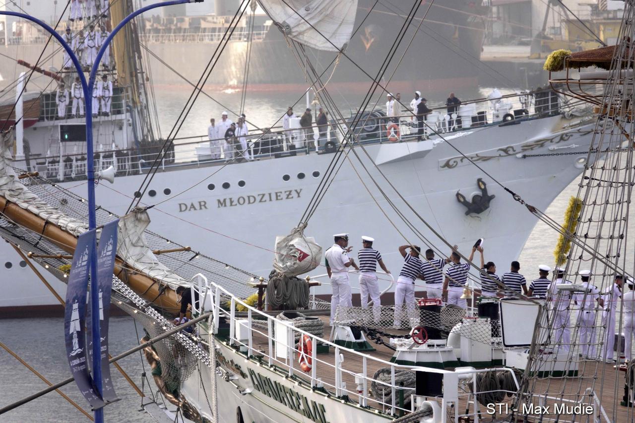 Fot. Max Mudie Drugie miejsce Daru Młodzieży  po pierwszym etapie The Tall Ship Races Magellan – Elcano