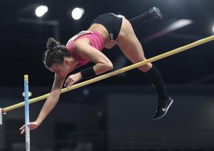 Mgr inż. Agnieszka Kaszuba halową Mistrzynią Polski w skoku o tyczce