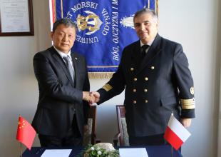 Uniwersytet Morski w Gdyni będzie współpracował z Uniwersytetem Morskim w Dalian