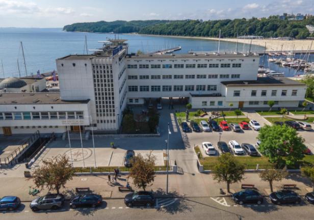 budynek Wydziału Nawigacyjnego