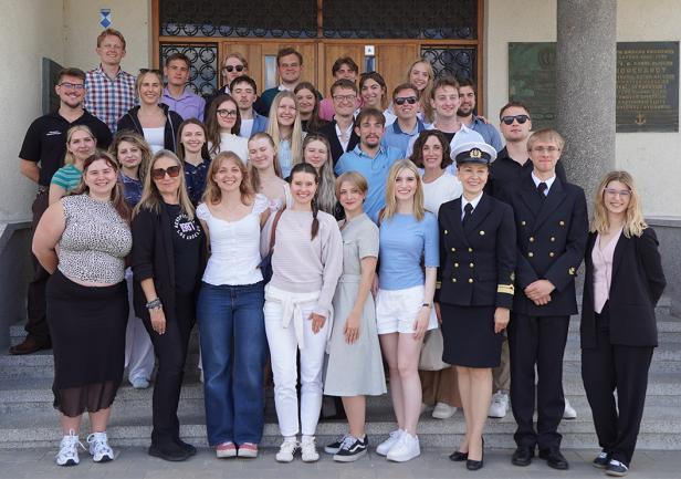 Studenci z USA uczestniczący w programie Heritage Polonia z wizytą na WN UMG