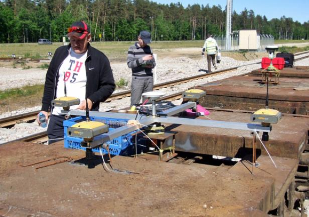 AMG uczestniczy w inwentaryzacji geodezyjnej Pomorskiej Kolei Metropolitalnej AMG uczestniczy w inwentaryzacji geodezyjnej Pomorskiej Kolei Metropolitalnej