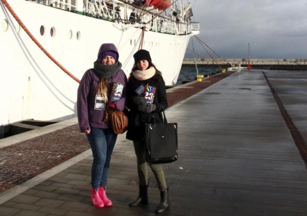 Zbiórka pieniędzy przed Darem Młodzieży, fot. Piotr Głębski Zbiórka pieniędzy przed Darem Młodzieży, fot. Piotr Głębski