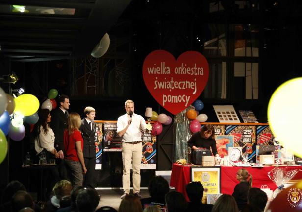 Licytacja w Teatrze im. Witolda Gombrowicza w Gdyni, fot. Katarzyna Okońska