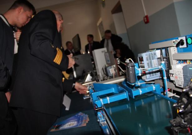 Stanowisko Wydziału Elektrycznego (fot. Piotr Głębski)