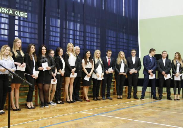 Zakończenie roku szkolnego w II Liceum Ogólnokształcącym w Rumi, fot. Katarzyna Okońska