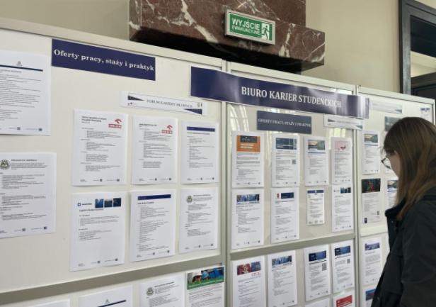 giełda ofert przygotowana przez Biuro Karier Studenckich
