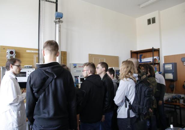 Uczniowie Zespołu Szkół Chłodniczych i Elektronicznych w Akademii Morskiej, fot. Katarzyna Okońska