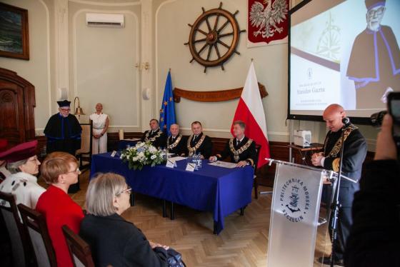 JM Rektor UMG gościem uroczystości nadania tytułu doktora honoris causa PM prof. Stanisławowi Gucmie